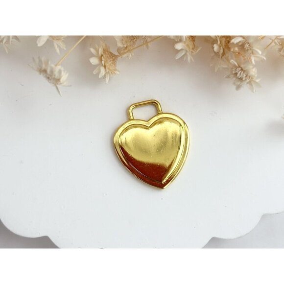 Gold T Minimalist Heart Vintage Love Pendant | Charm | Trinket - "EL" Carved - Picture 3 of 10